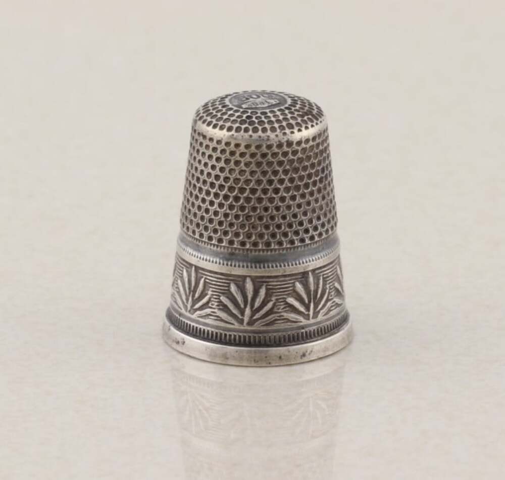 Sterling Silver Leaf Design Thimble Size 7 with 15mm Opening